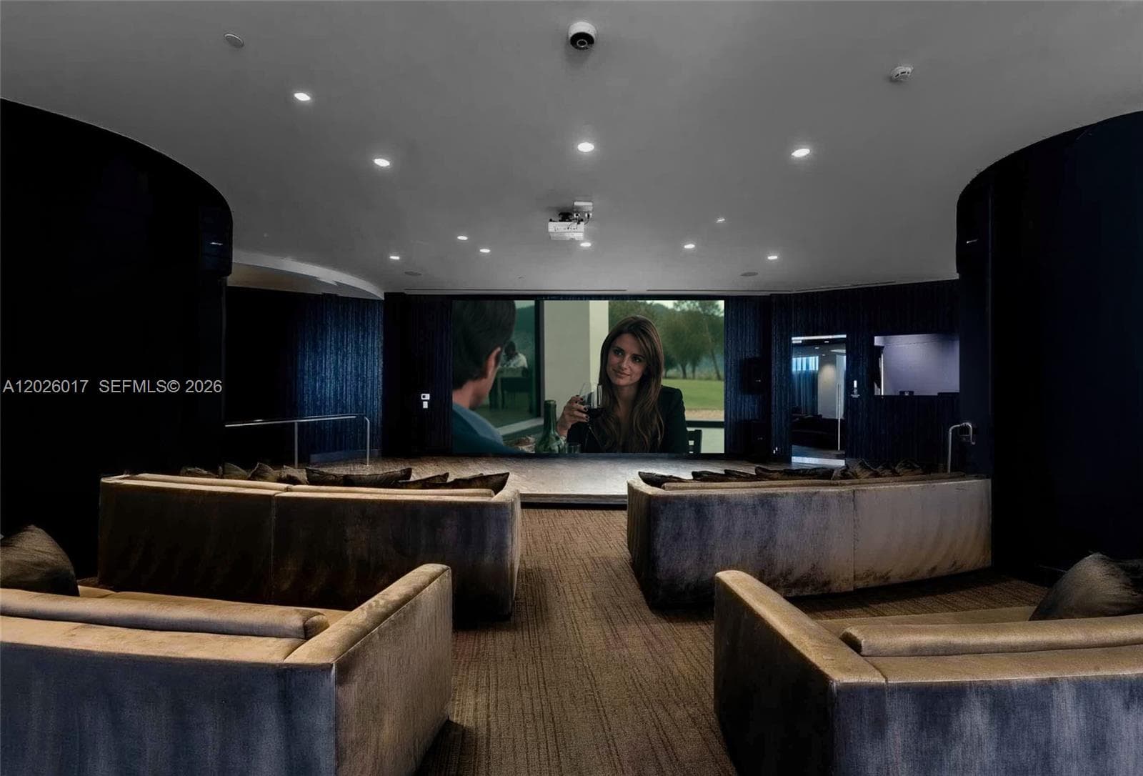 851 NE 1st Ave # 4201, Miami FL 33132 — 132