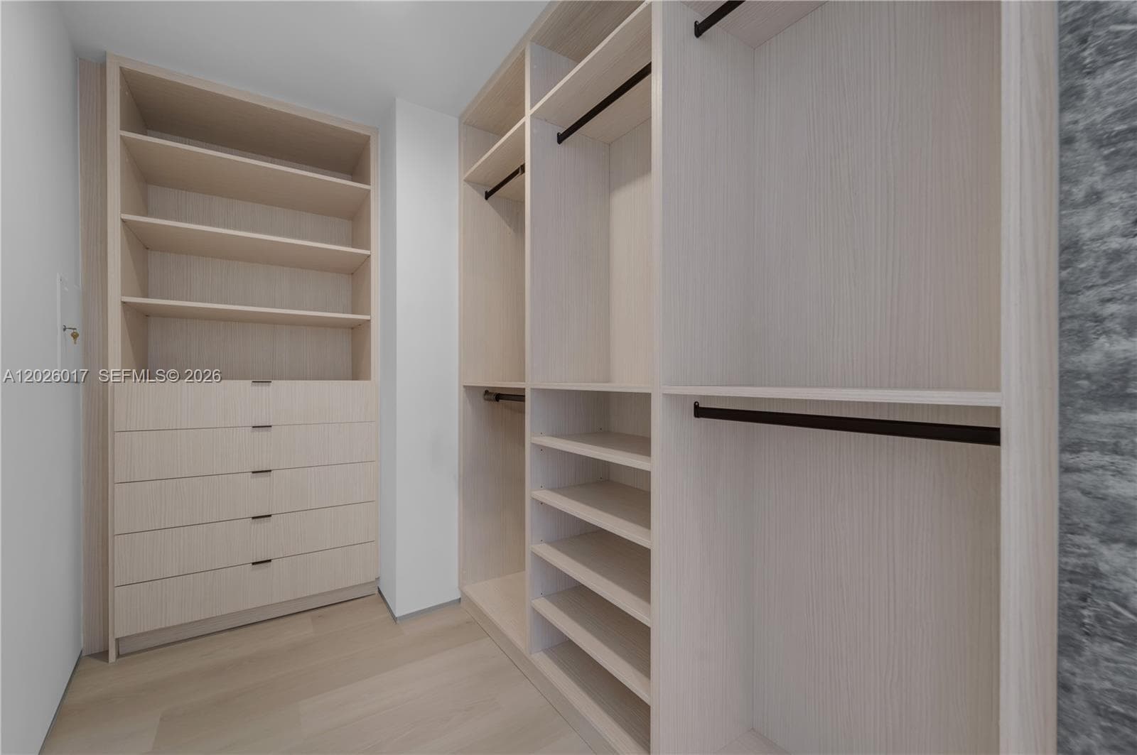 851 NE 1st Ave # 4201, Miami FL 33132 — 74