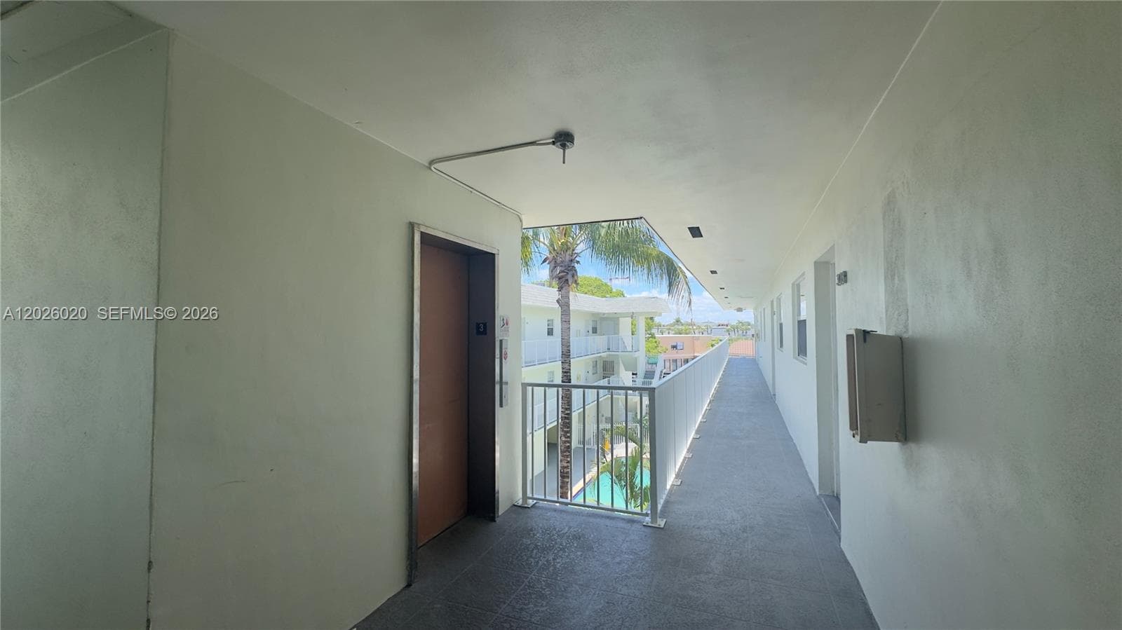 12890 NE 8th Ave # 302, North Miami FL 33161 — 2