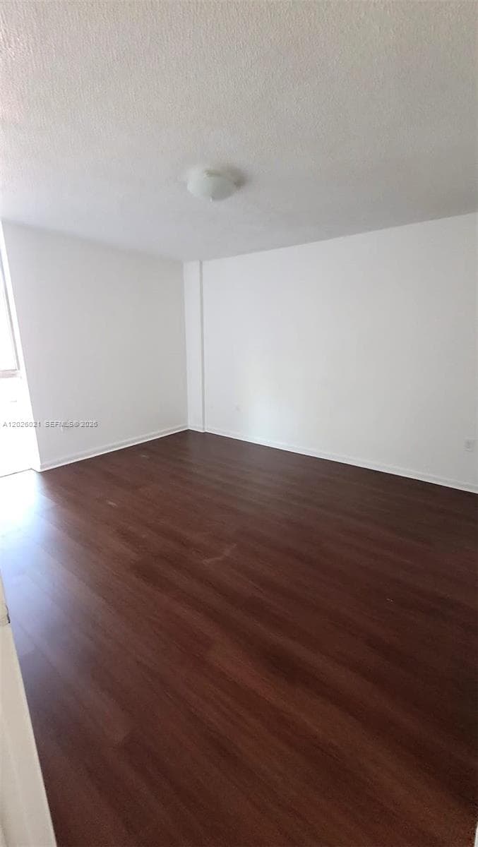 6995 NW 186th St # E301, Hialeah FL 33015 — 6