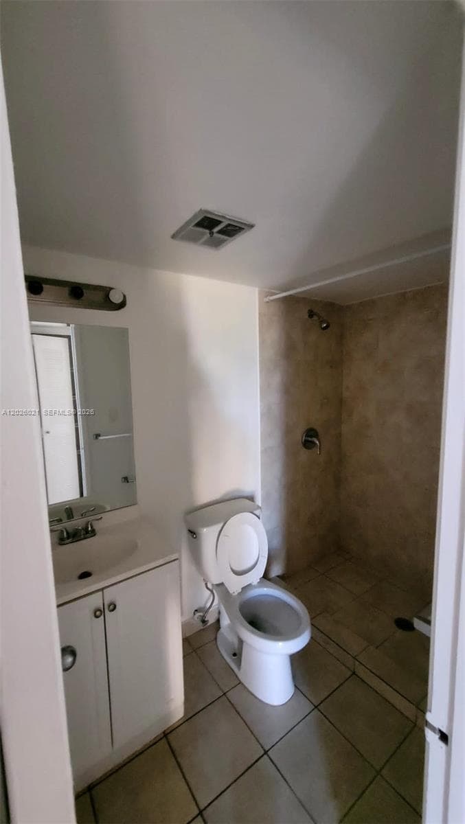 6995 NW 186th St # E301, Hialeah FL 33015 — 8