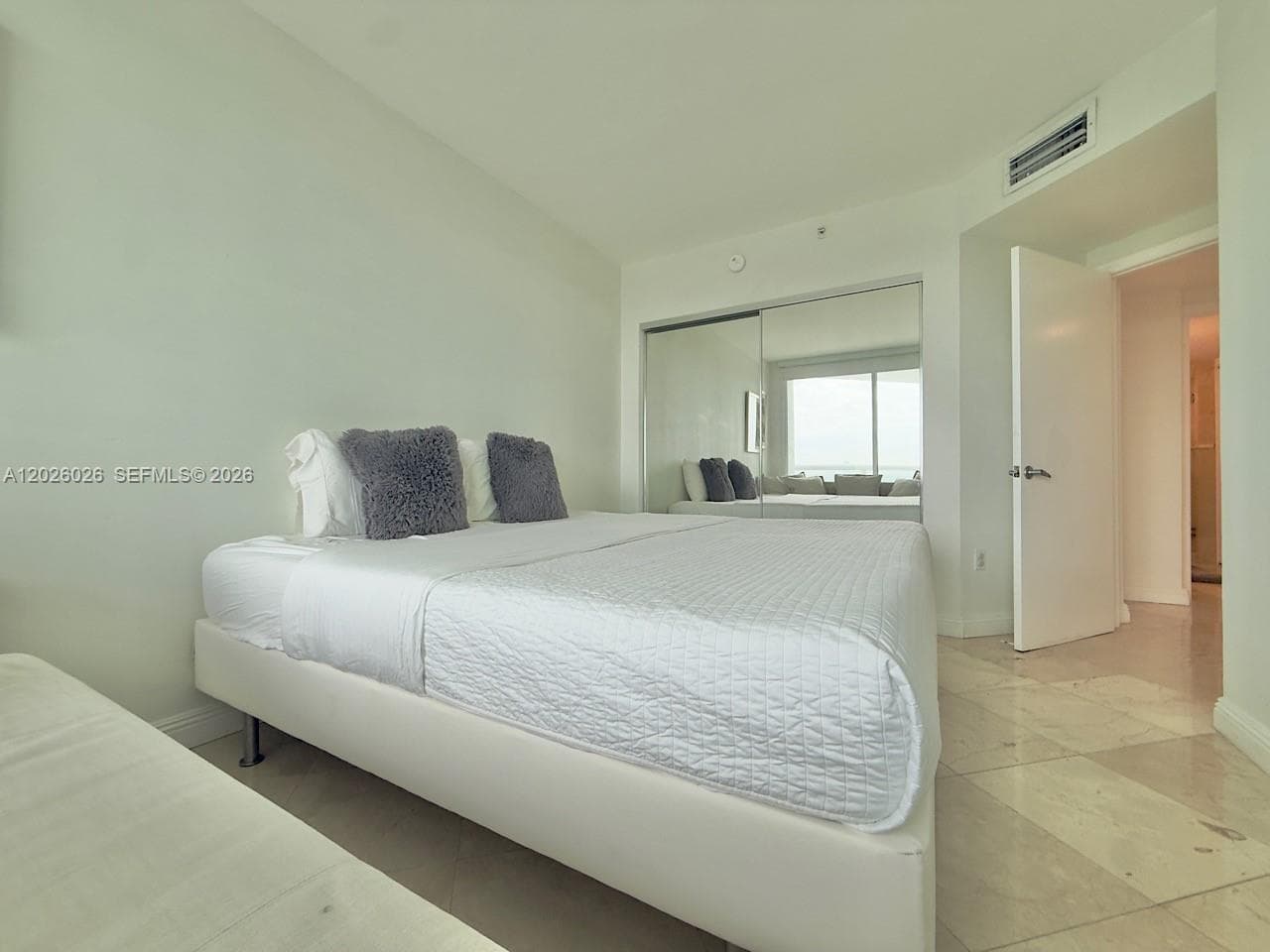 16400 Collins Ave # 1545, Sunny Isles Beach FL 33160 — 32
