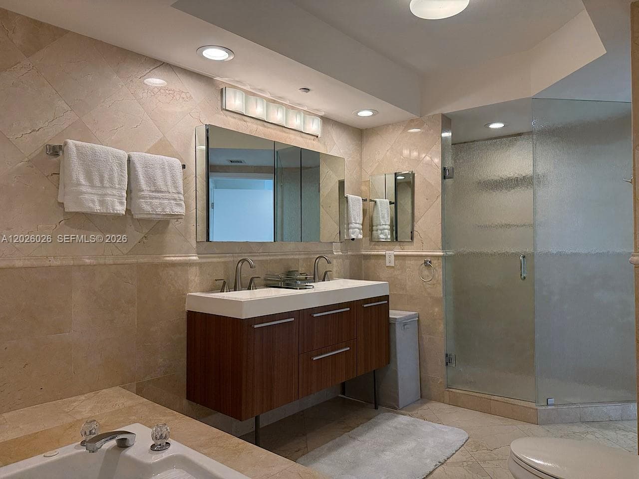 16400 Collins Ave # 1545, Sunny Isles Beach FL 33160 — 38