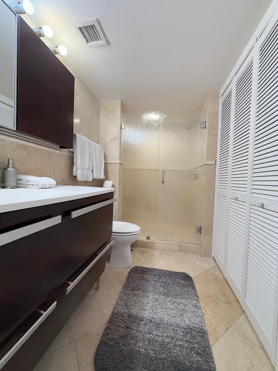 16400 Collins Ave # 1545, Sunny Isles Beach FL 33160 — 25