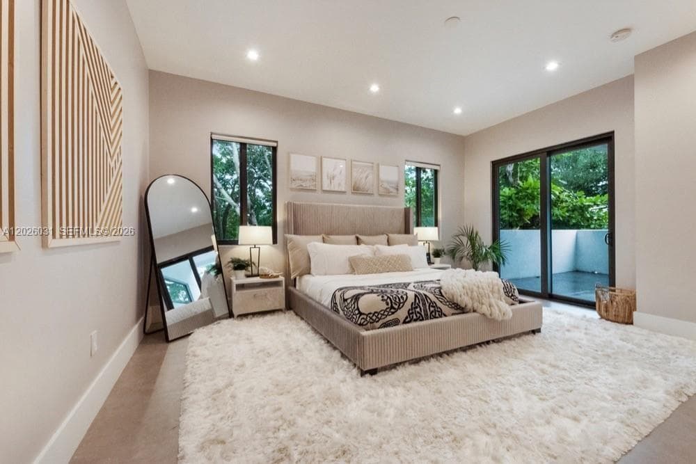 3379 William Ave, Miami FL 33133 — 26