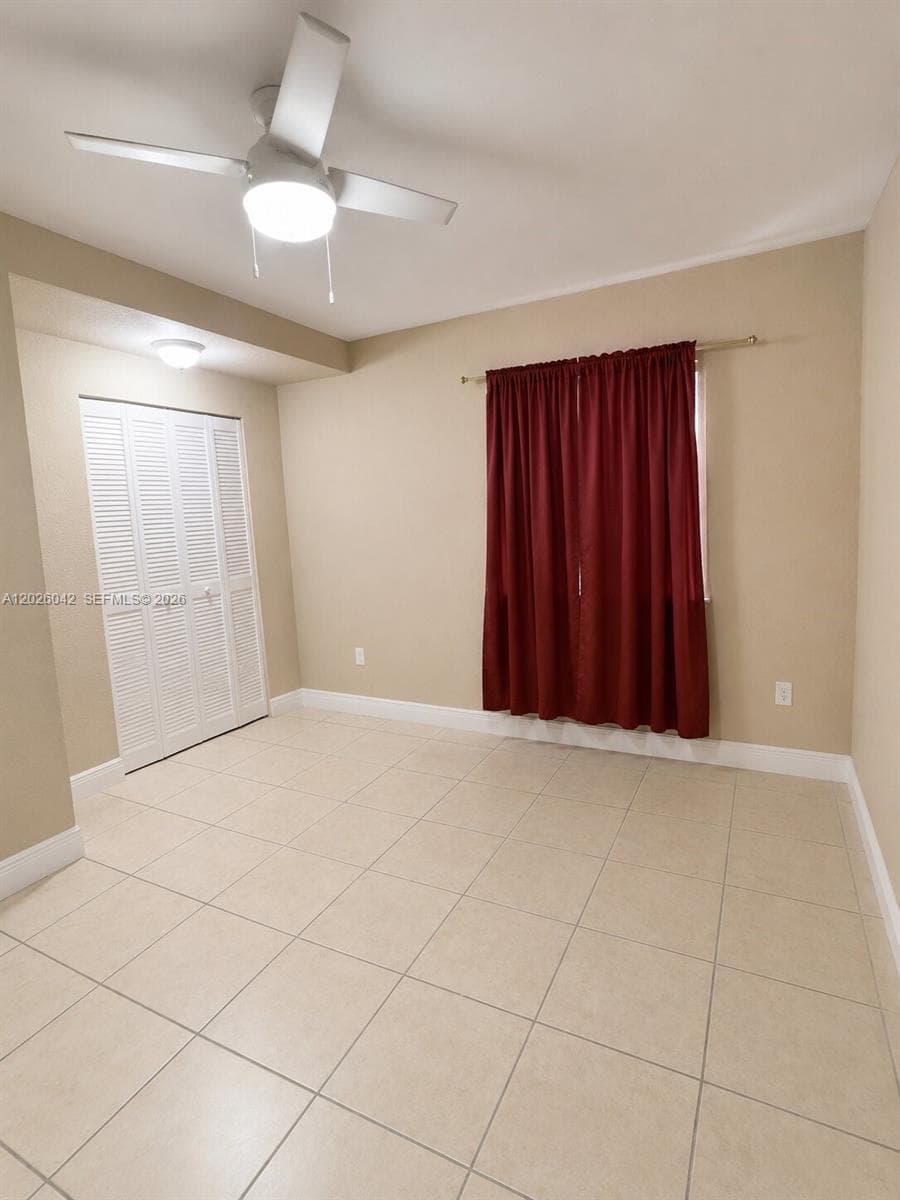 5551 E 4th Ave, Hialeah FL 33013 — 11