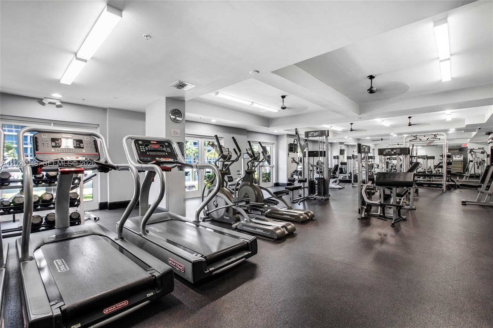 3001 NE 185th St # 610, Aventura FL 33180 — 23