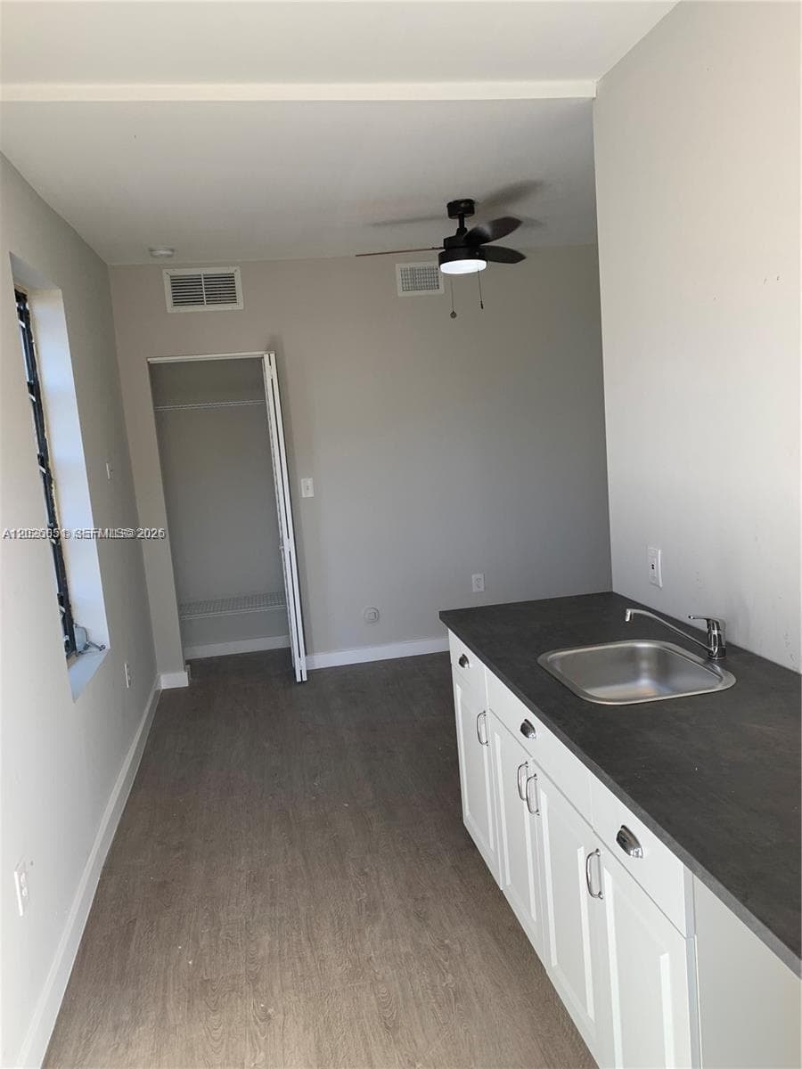 2932 NW 16th Ave # 2B, Miami FL 33142 — 2