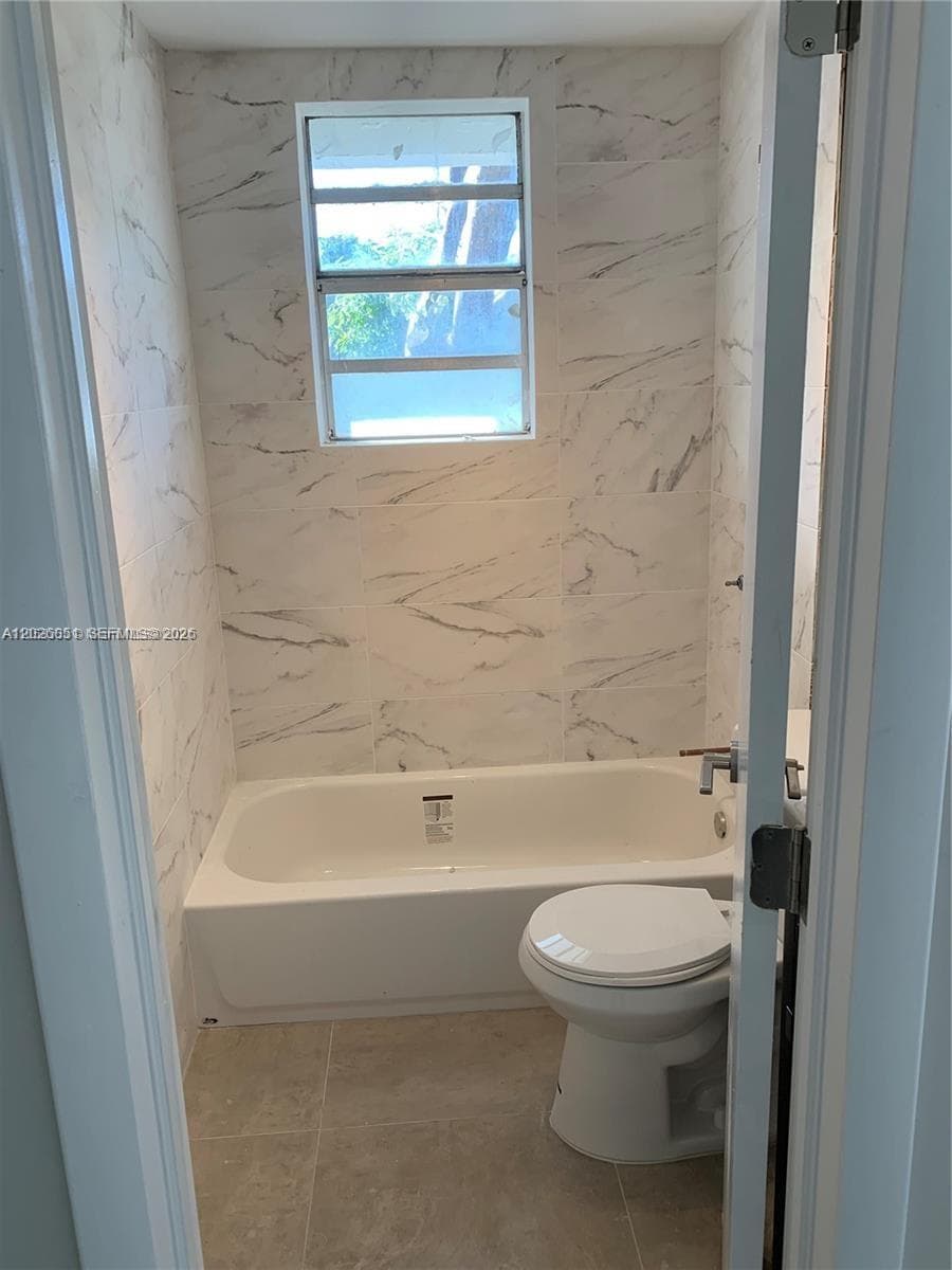 2932 NW 16th Ave # 2B, Miami FL 33142 — 6