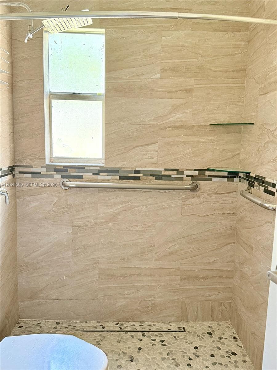 1251 NW 29th Ter # 1, Miami FL 33142 — 21