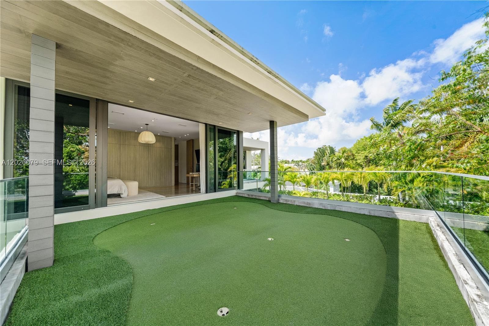 5061 N Bay Rd, Miami Beach FL 33140 — 27