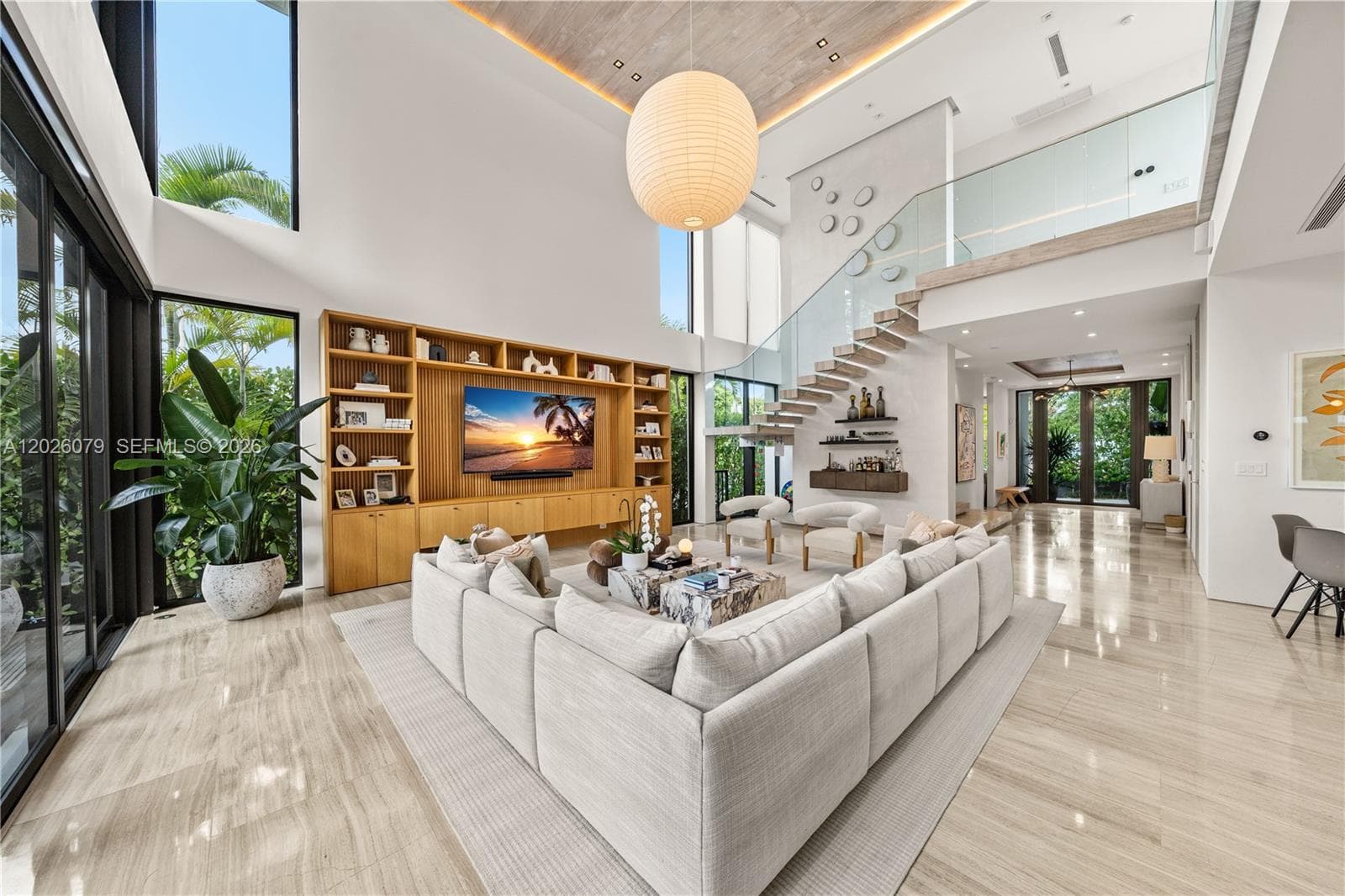 5061 N Bay Rd, Miami Beach FL 33140 — 5