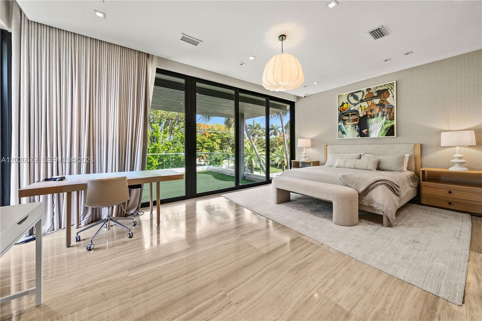 5061 N Bay Rd, Miami Beach FL 33140 — 24
