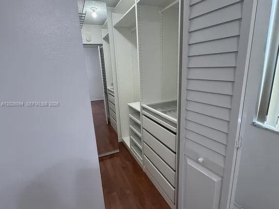 10282 NW 9th St Cir # 206, Miami FL 33172 — 10