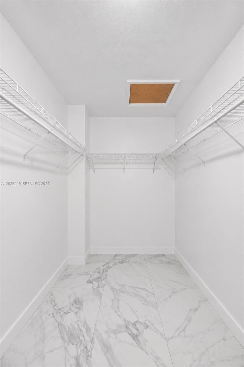 5835 SW 144th Cir Pl, Miami FL 33183 — 20