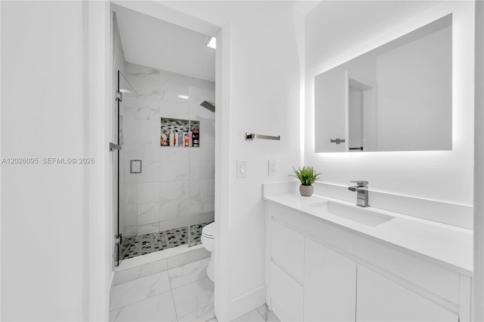 5835 SW 144th Cir Pl, Miami FL 33183 — 21