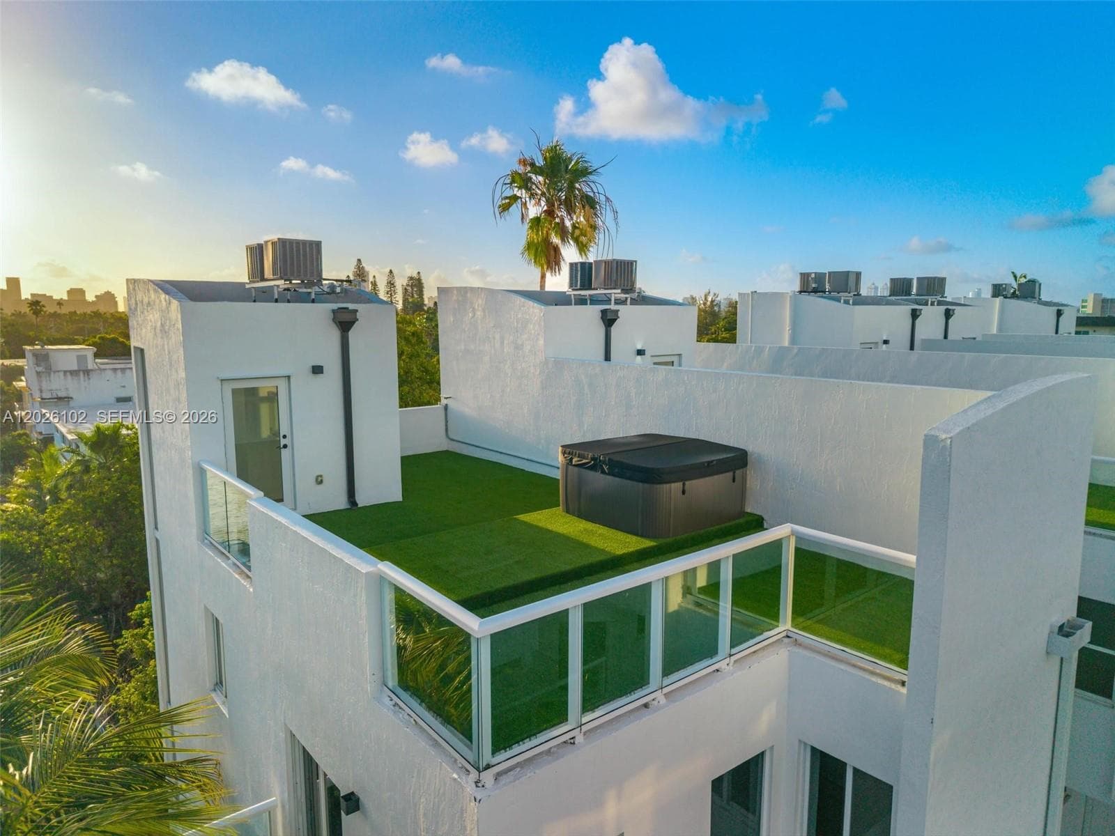 1975 Calais Dr # 5, Miami Beach FL 33141 — 58
