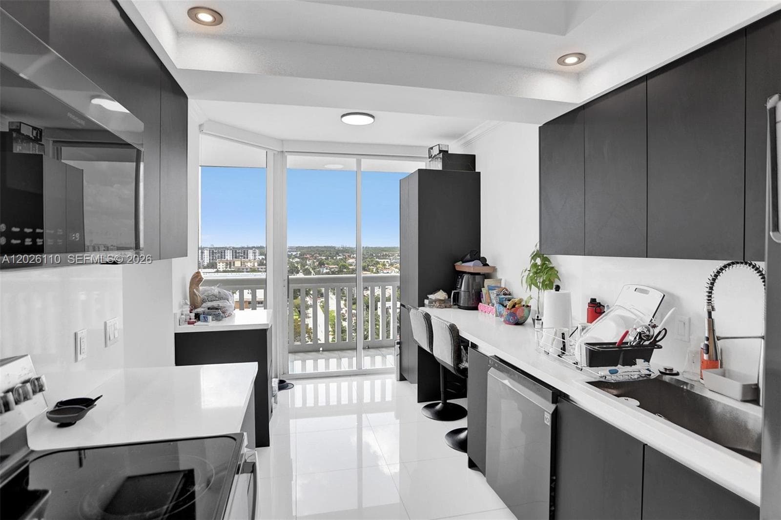 2000 Island Blvd # 1108, Aventura FL 33160 — 6