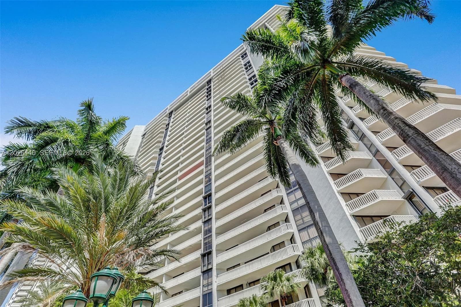 2000 Island Blvd # 1108, Aventura FL 33160 — 1