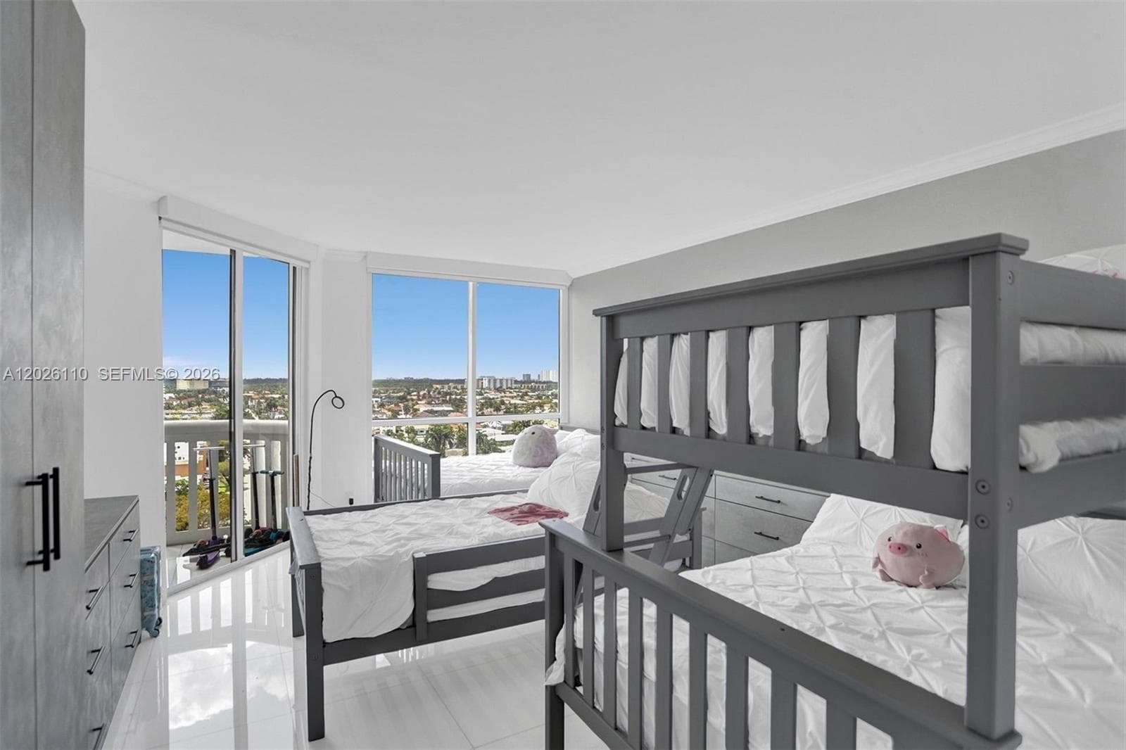 2000 Island Blvd # 1108, Aventura FL 33160 — 14