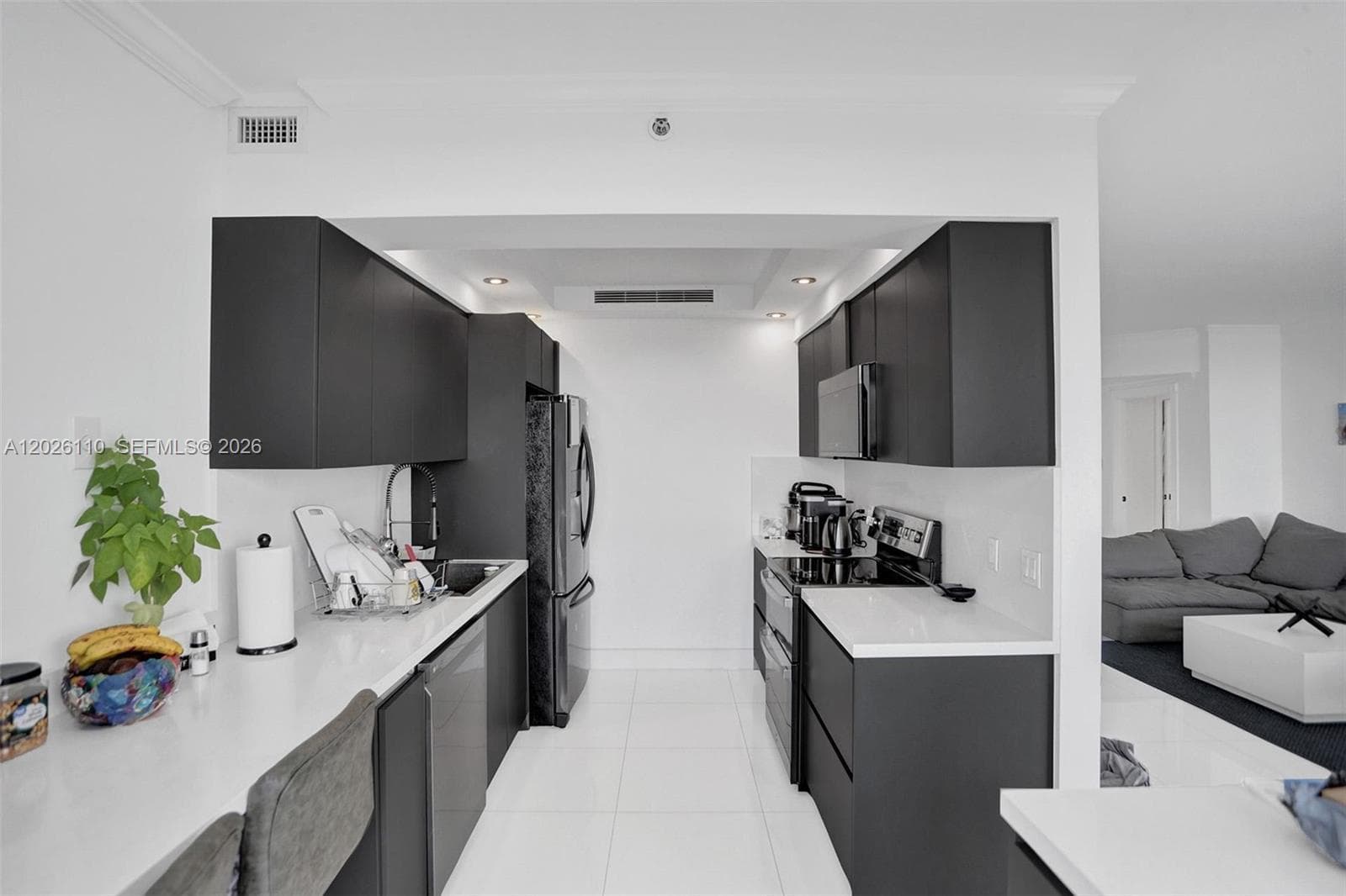 2000 Island Blvd # 1108, Aventura FL 33160 — 4