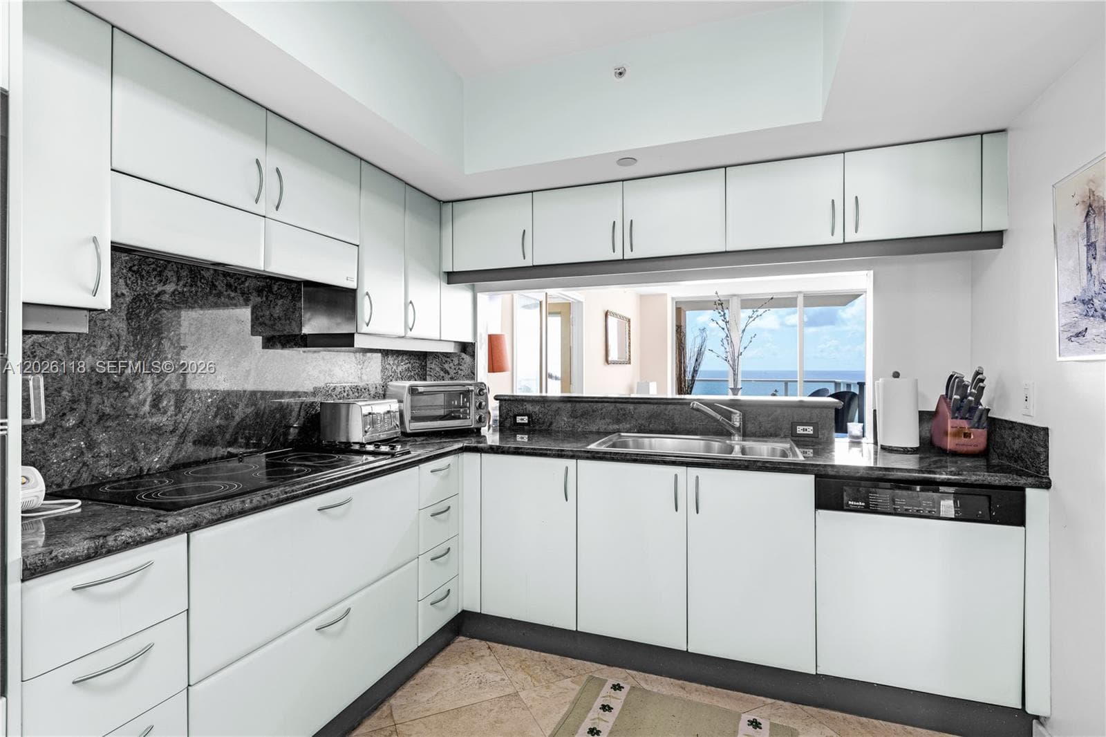 1455 Ocean Dr # 1106, Miami Beach FL 33139 — 8
