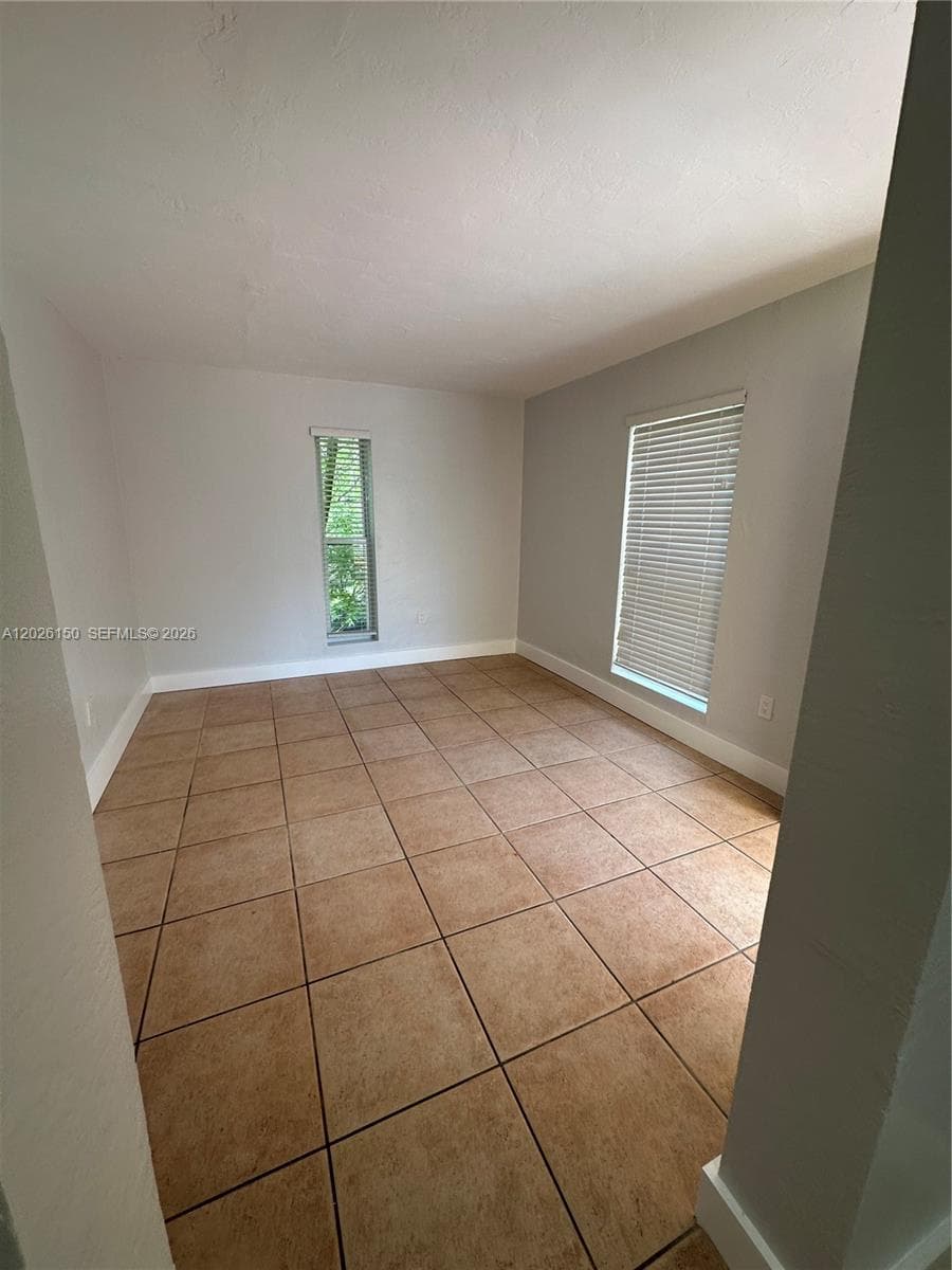 1208 Salzedo St # 18, Coral Gables FL 33134 — 8