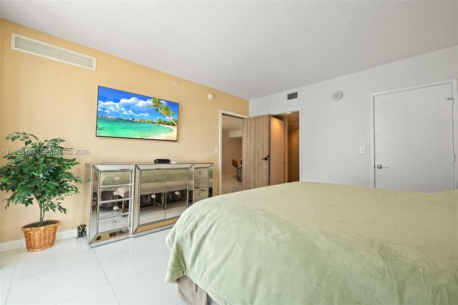 150 Sunny Isles Blvd # 1101, Sunny Isles Beach FL 33160 — 9