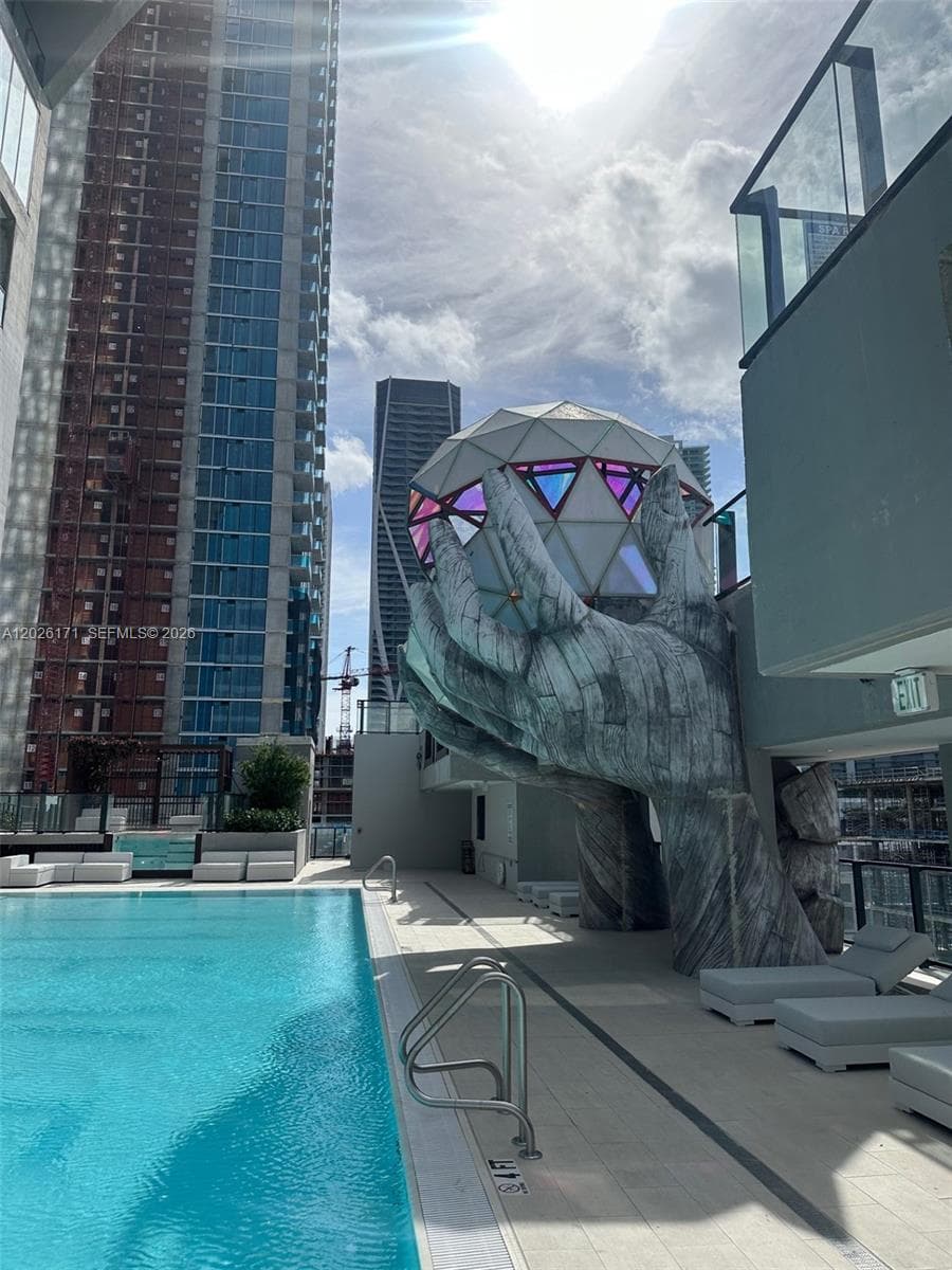 20 NE 11th St # 3712, Miami FL 33132 — 2