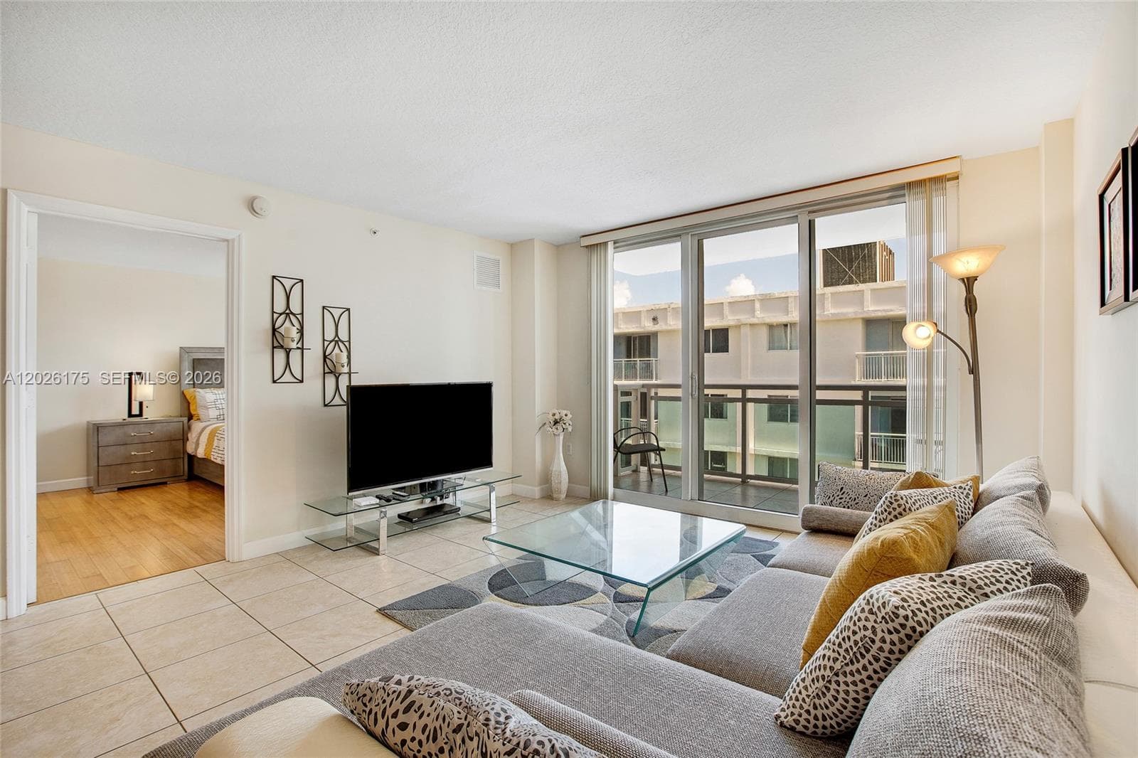 6917 Collins Ave # 1608, Miami Beach FL 33141 — 2