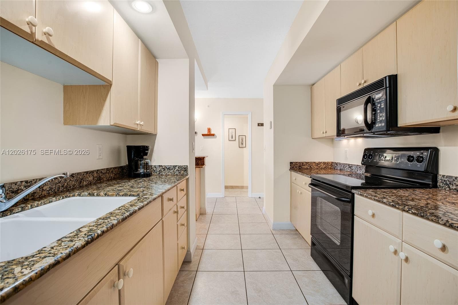 6917 Collins Ave # 1608, Miami Beach FL 33141 — 7