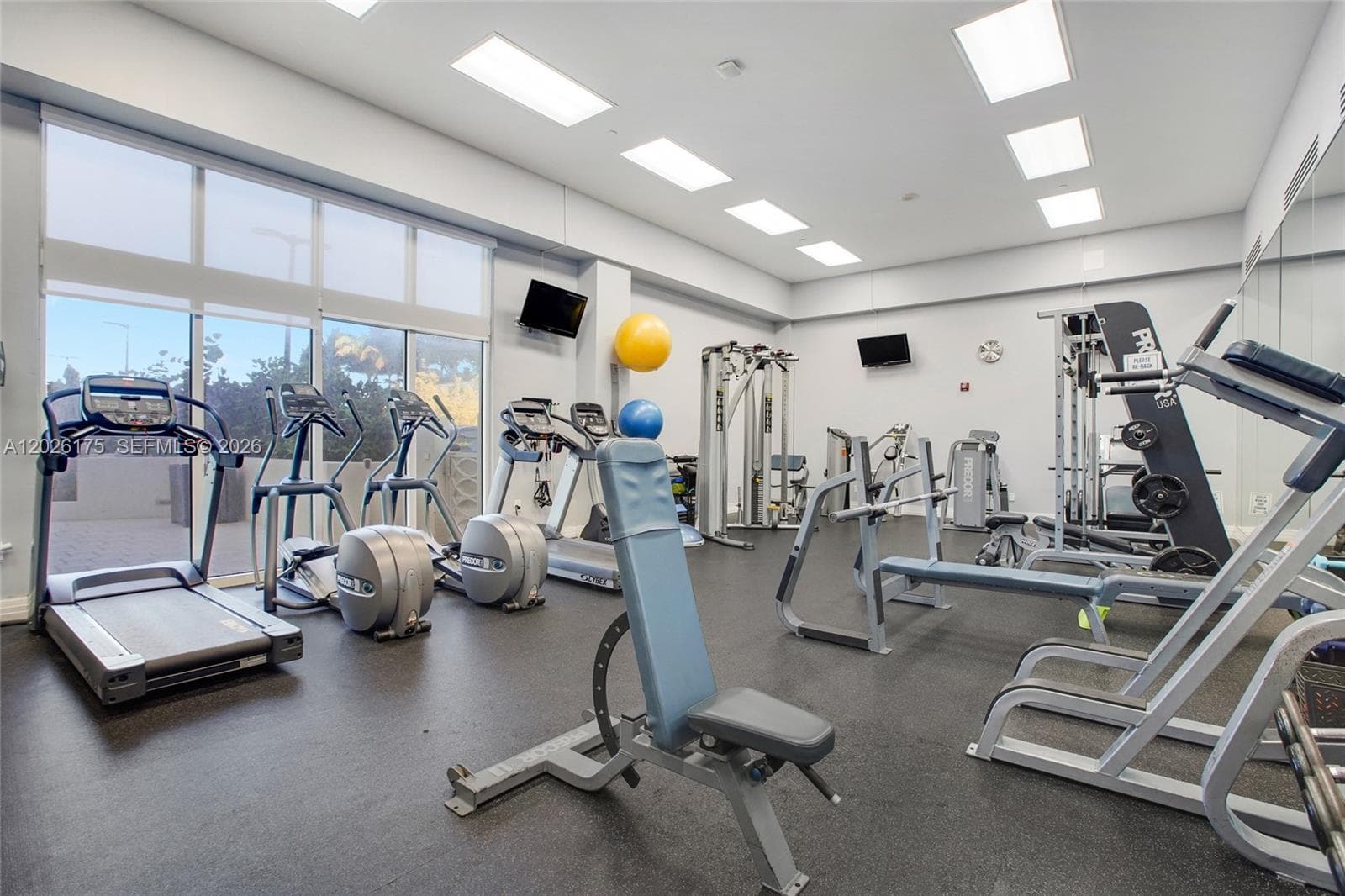 6917 Collins Ave # 1608, Miami Beach FL 33141 — 21