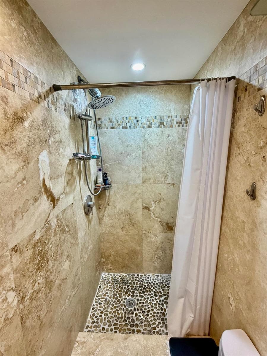 114 SW 57th Court, Miami FL 33144 — 18