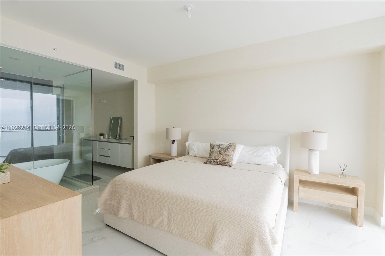 700 NE 24th St # 3606, Miami FL 33137 — 8