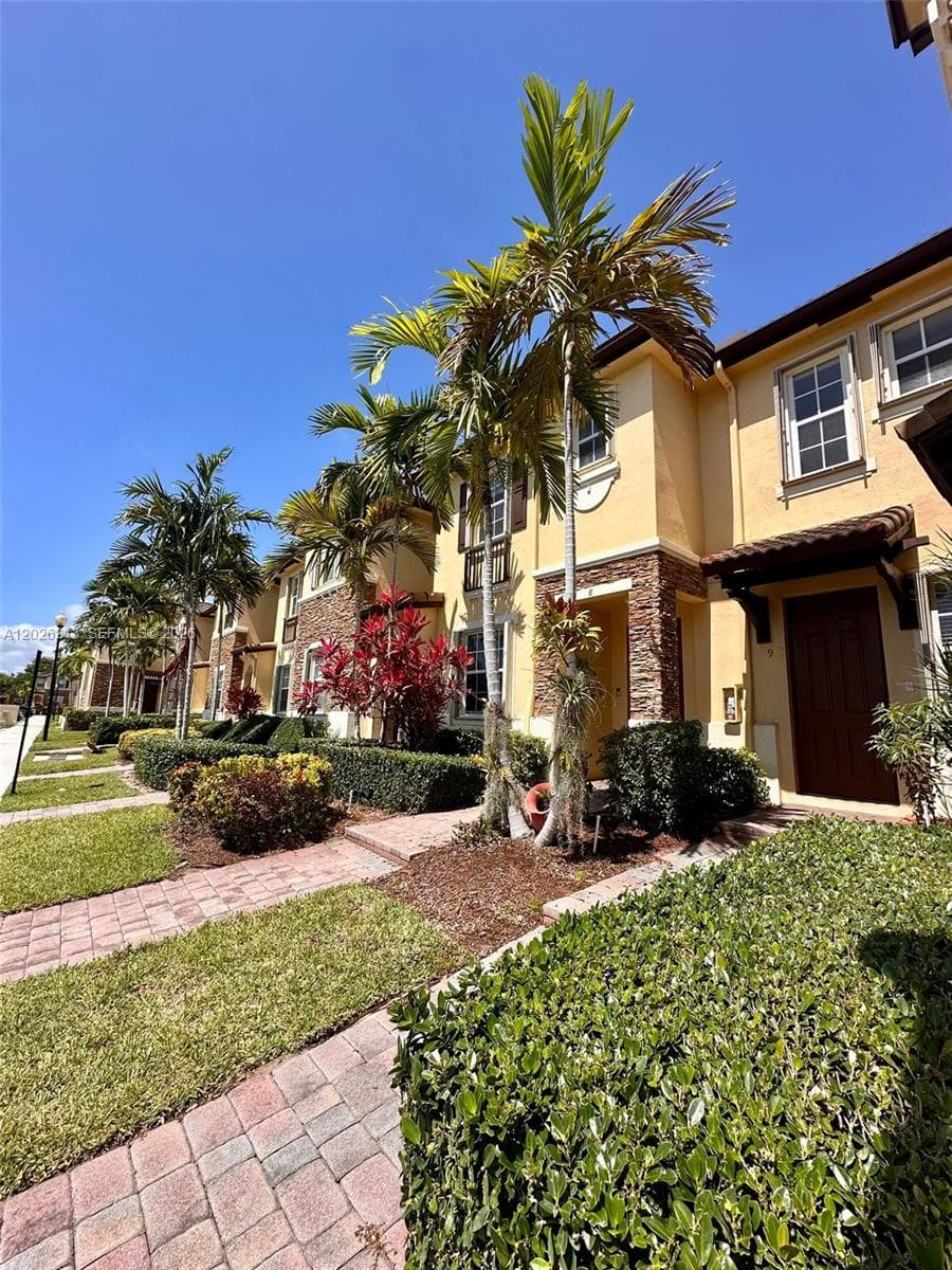 9153 SW 227th St # 9, Cutler Bay FL 33190 — 2