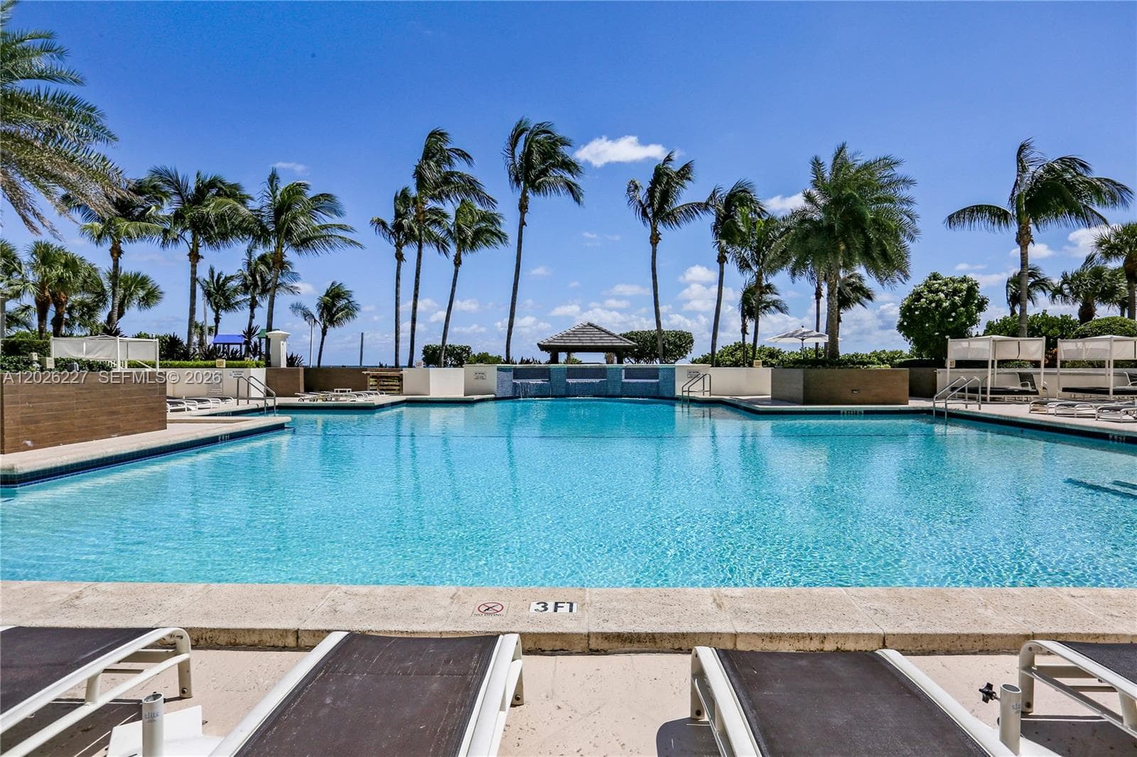 4779 Collins Ave # 2908, Miami Beach FL 33140 — 43