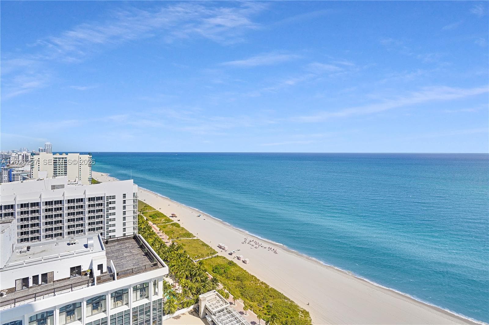 4779 Collins Ave # 2908, Miami Beach FL 33140 — 5