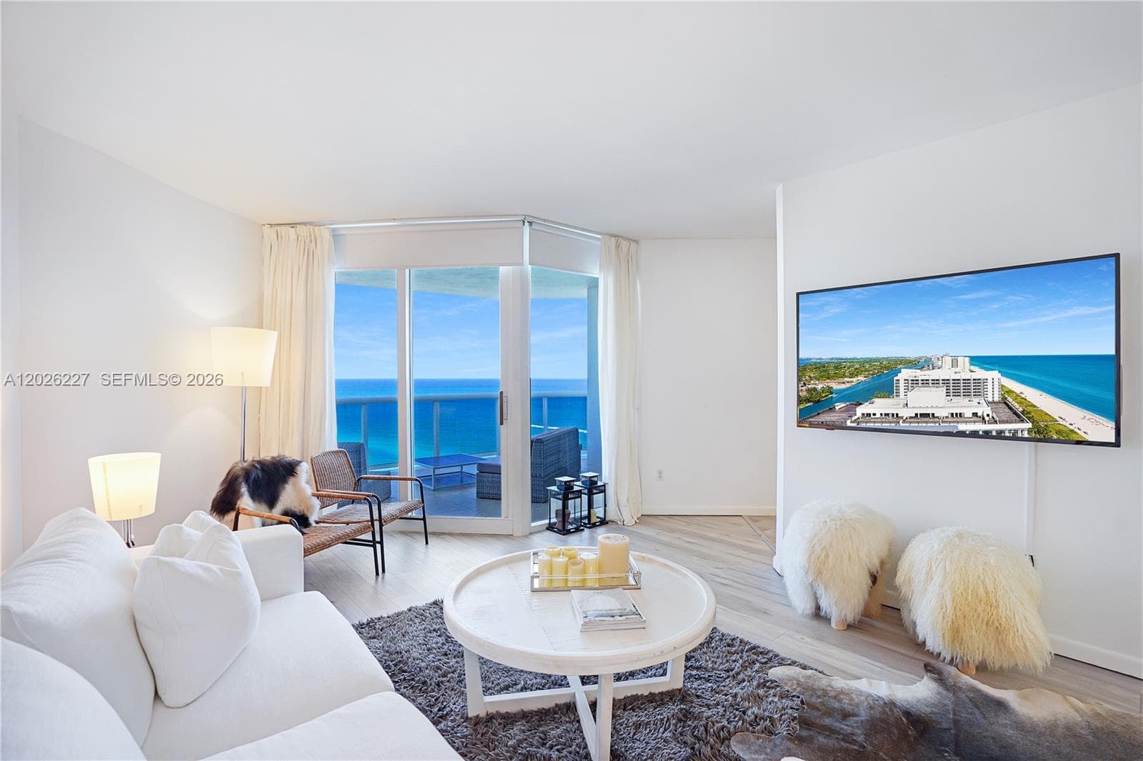 4779 Collins Ave # 2908, Miami Beach FL 33140 — 10