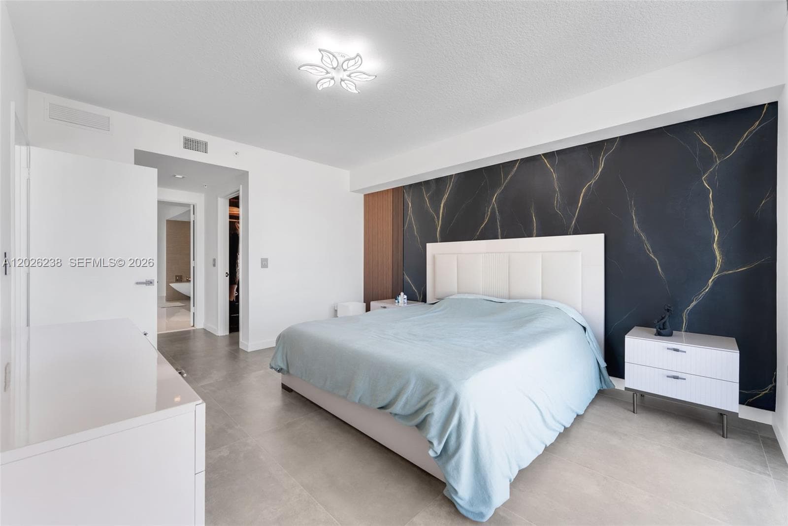 300 Sunny Isles Blvd # 905, Sunny Isles Beach FL 33160 — 17