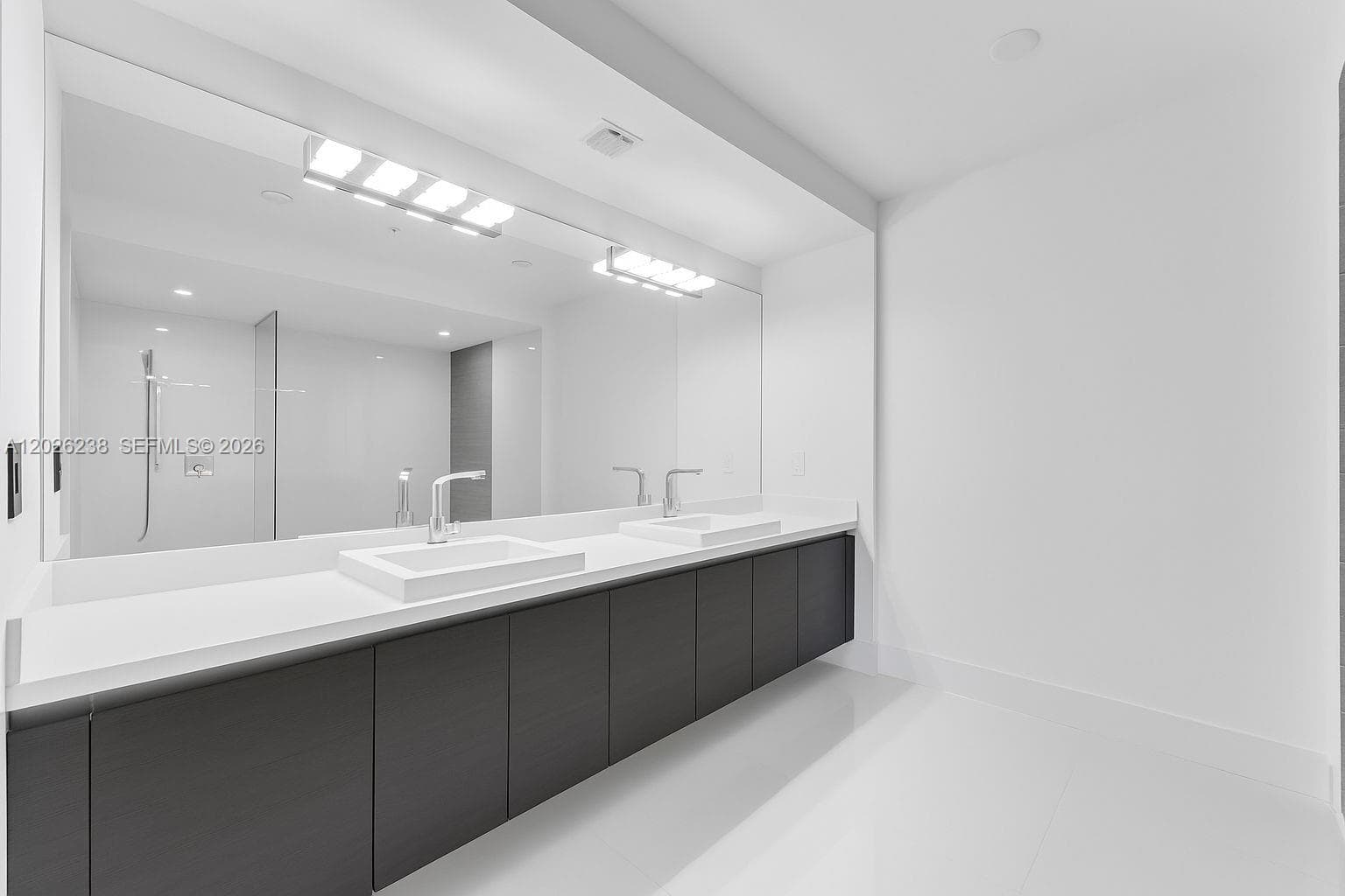 300 Sunny Isles Blvd # 905, Sunny Isles Beach FL 33160 — 20