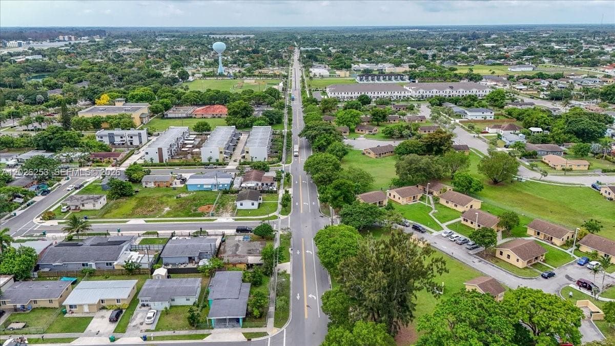 813 NW 6th Ave, Florida City FL 33034 — 6