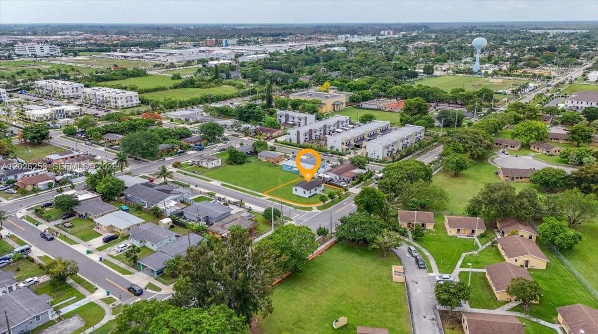813 NW 6th Ave, Florida City FL 33034 — 5