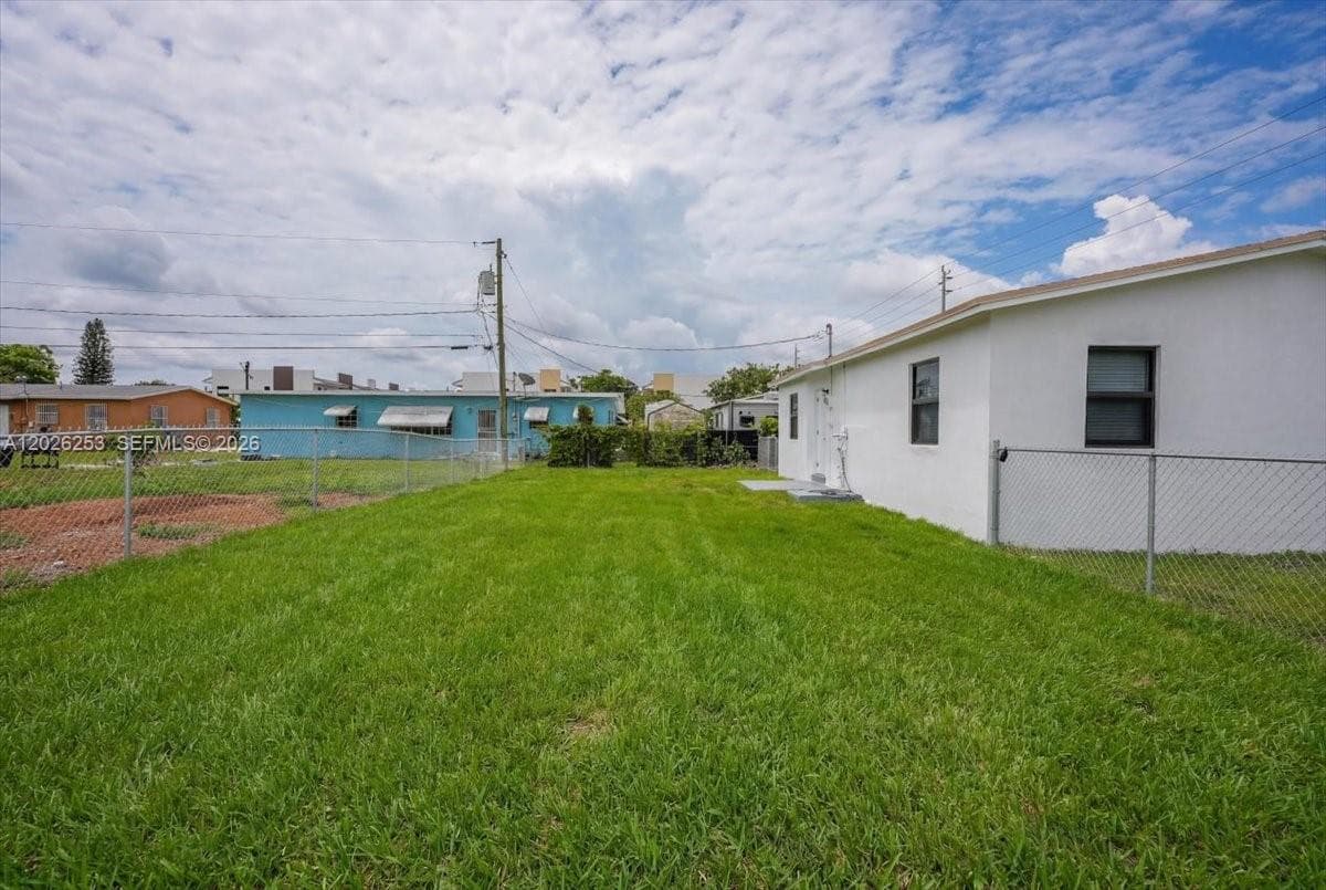 813 NW 6th Ave, Florida City FL 33034 — 9