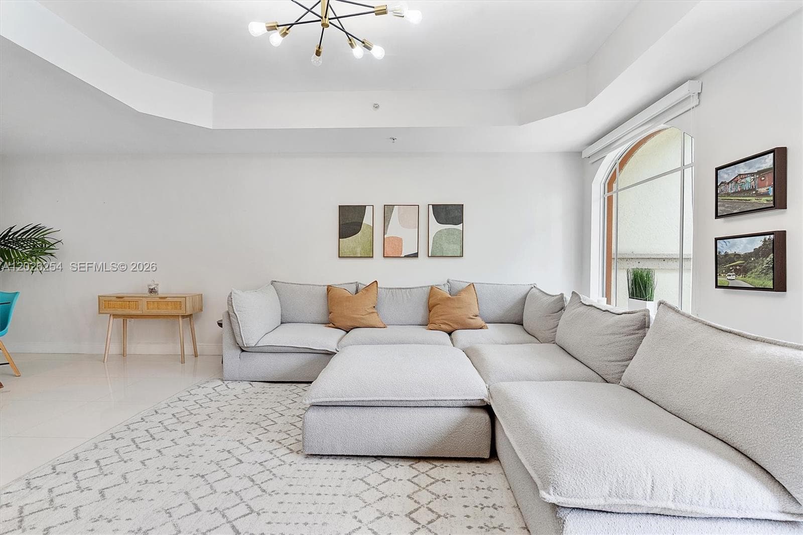 2704 NE 184th Ter, Aventura FL 33160 — 5