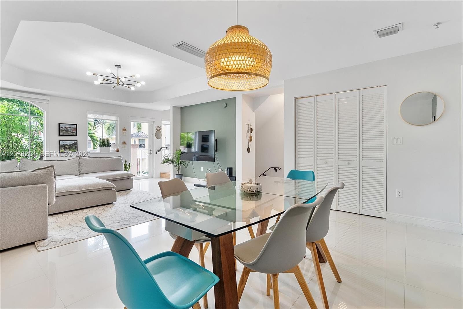 2704 NE 184th Ter, Aventura FL 33160 — 11