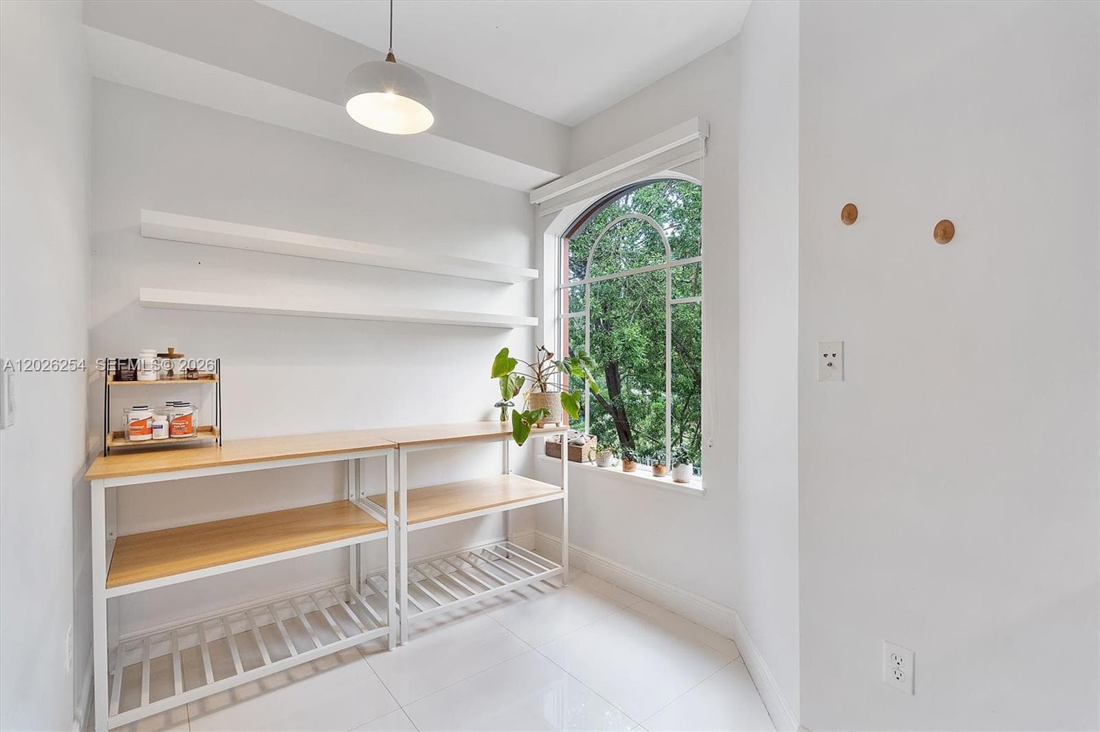 2704 NE 184th Ter, Aventura FL 33160 — 19