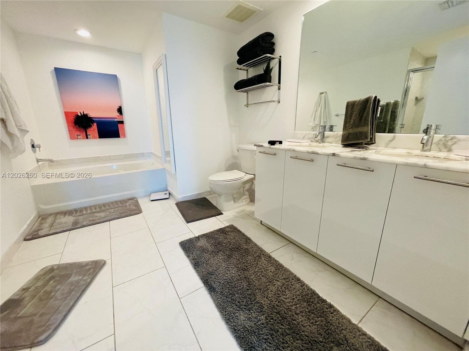 950 Brickell Bay Dr # 3207, Miami FL 33131 — 17