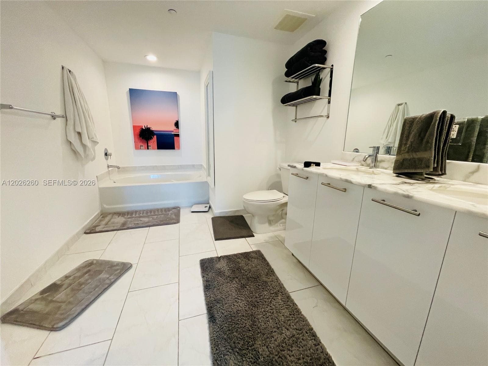 950 Brickell Bay Dr # 3207, Miami FL 33131 — 16