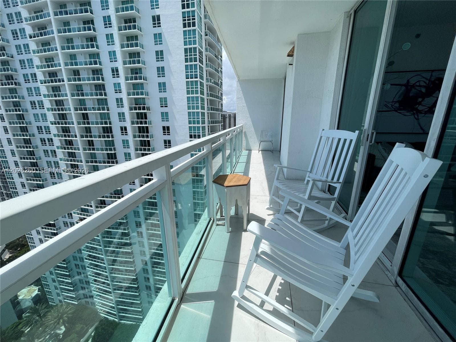 950 Brickell Bay Dr # 3207, Miami FL 33131 — 22