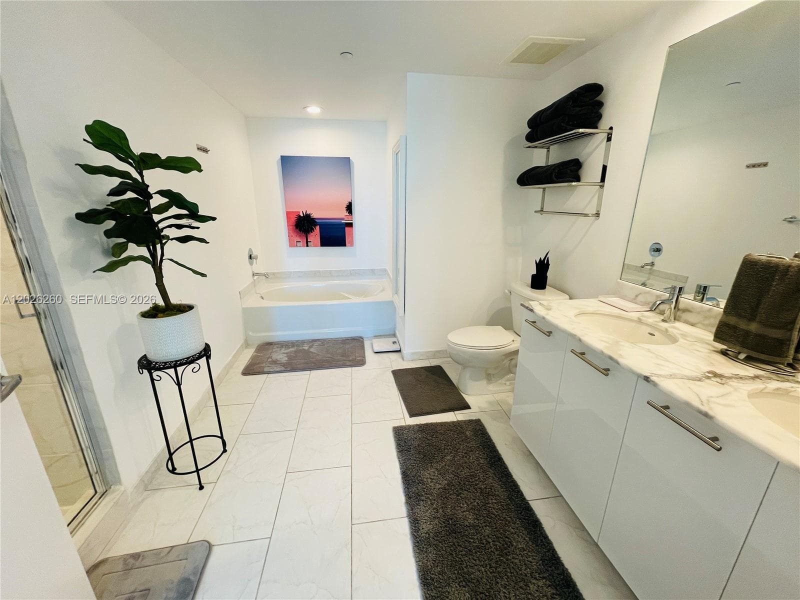 950 Brickell Bay Dr # 3207, Miami FL 33131 — 30